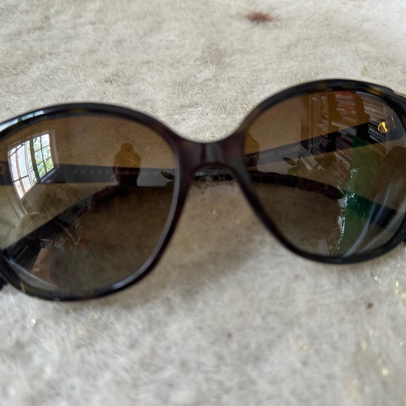 PRADA Sunglasses - Picture 2 of 6